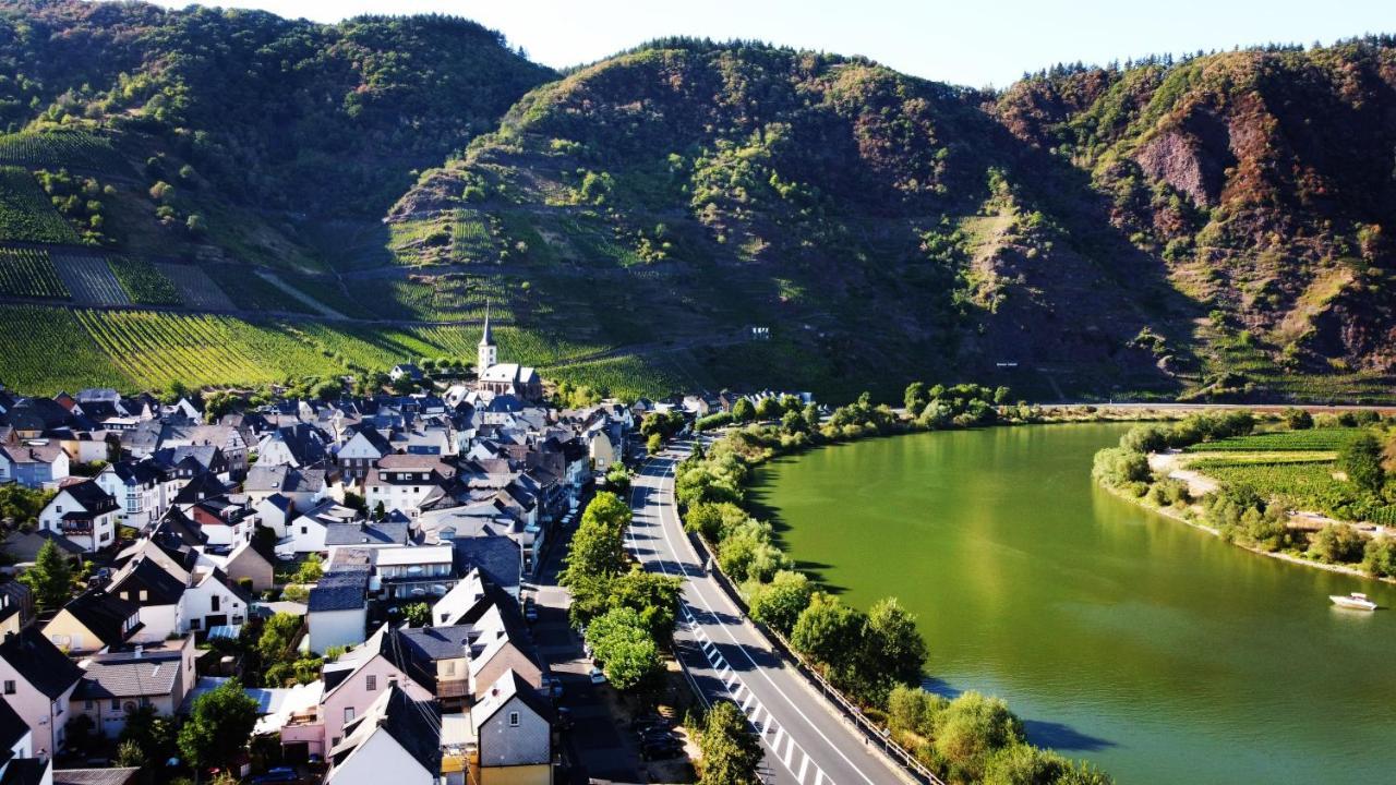 Koje1 Villa Брем Екстериор снимка