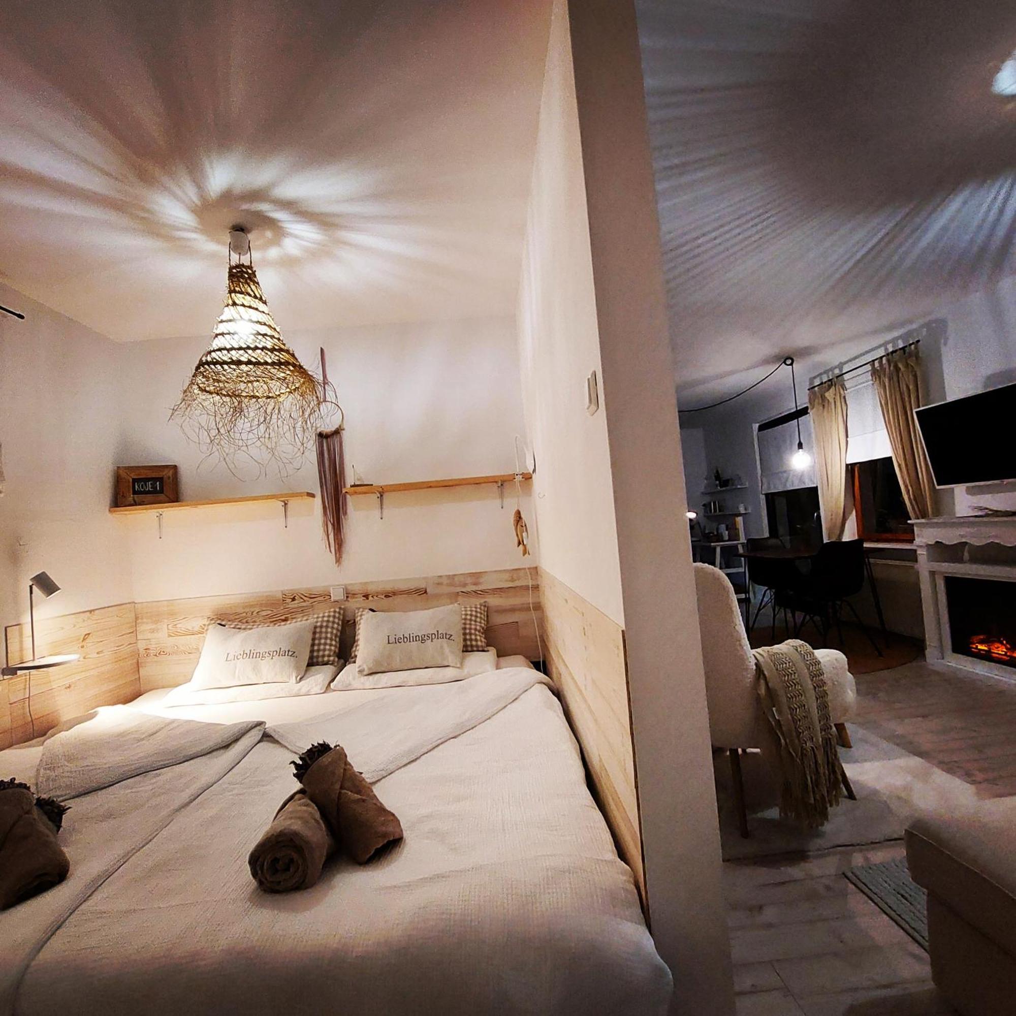 Koje1 Villa Брем Екстериор снимка